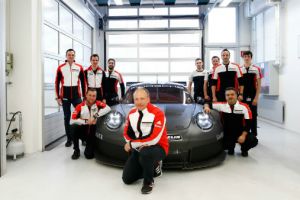 Гоночный болид от Porsche