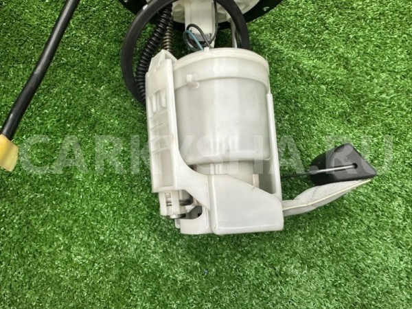 Топливный насос Toyota Camry 2015 ASV50 2AR-FE Toyota Camry 