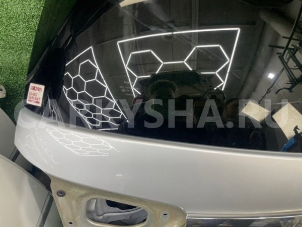 Дверь багажника Toyota Wish 2014 6700568040 ZGE20 Toyota Wish 