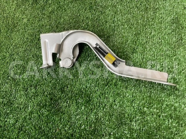 Петля капота Toyota Wish 2014 5341068030 ZGE20, правая Toyota Wish 