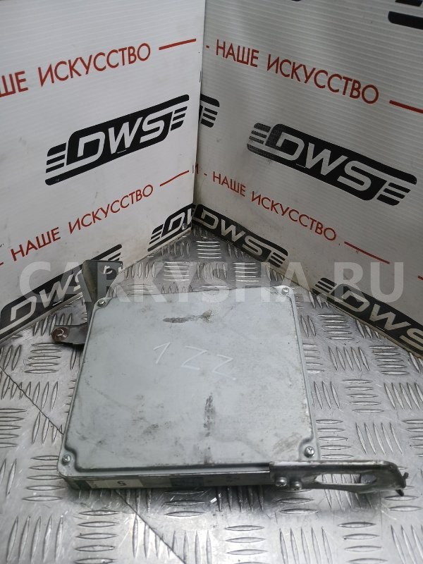 Блок управления двигателя Toyota Wish 